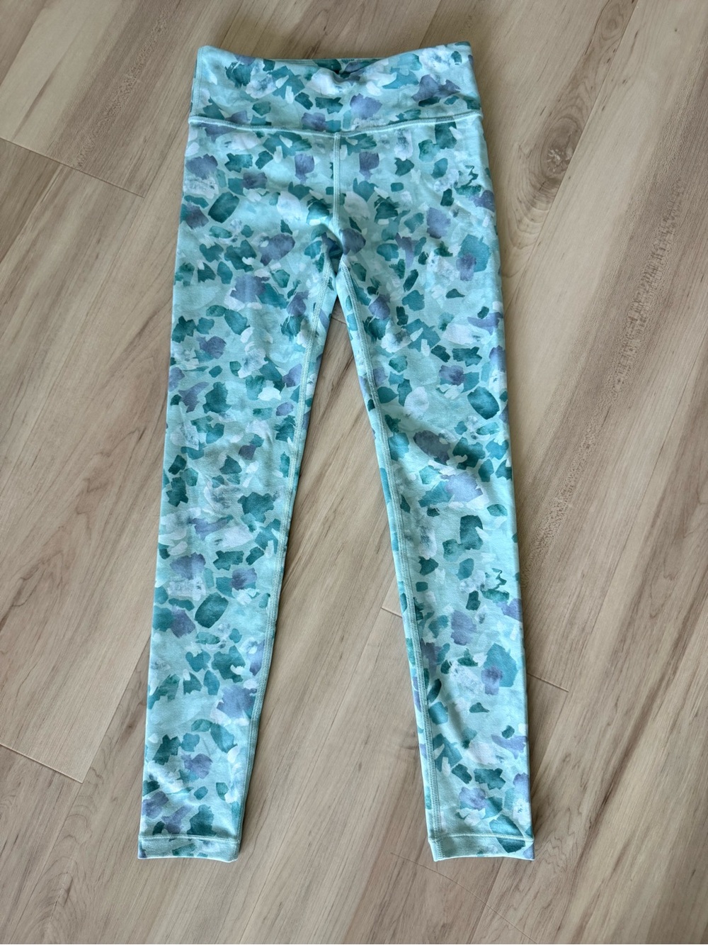 Athleta Girl Aqua and Teal Floral-Pattern Full Length Leggings size 12